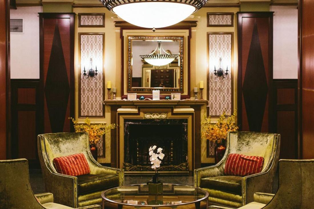 Carleton Of Oak Park Hotel Exterior foto